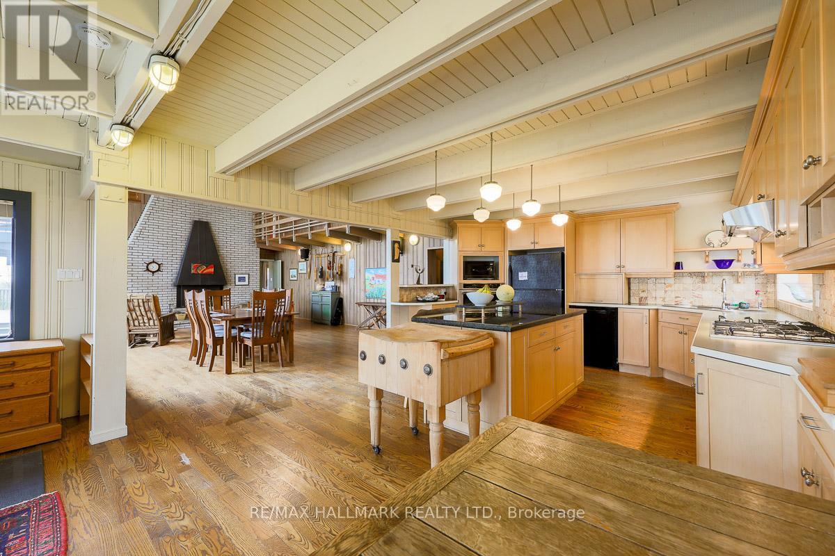 2 Ledge Road, Toronto, ON - Indoor Photo Showing Kitchen