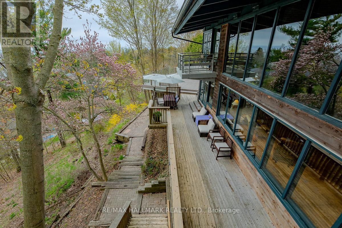 2 Ledge Road, Toronto, ON - Outdoor With Deck Patio Veranda