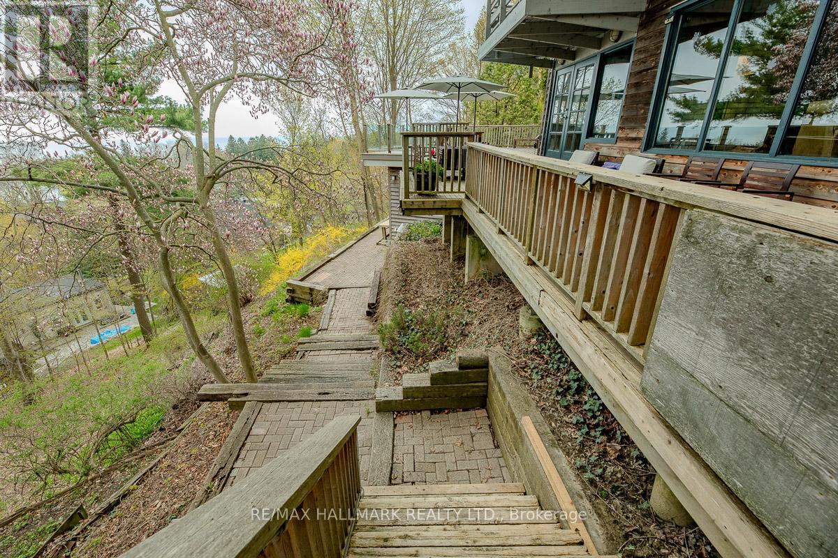 2 Ledge Road, Toronto, ON - Outdoor With Deck Patio Veranda