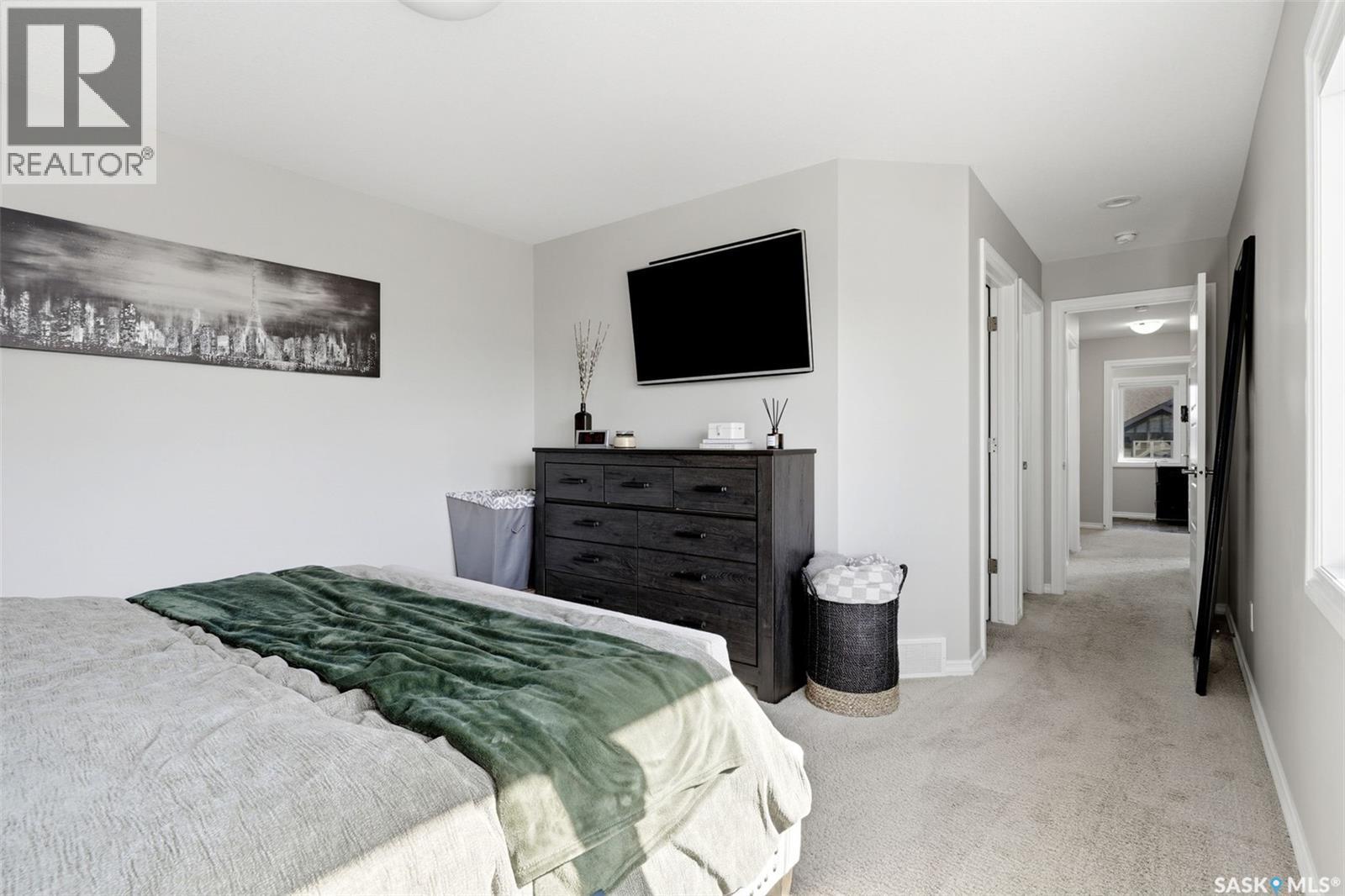 5306 Mcclelland Drive, Regina, SK - Indoor Photo Showing Bedroom