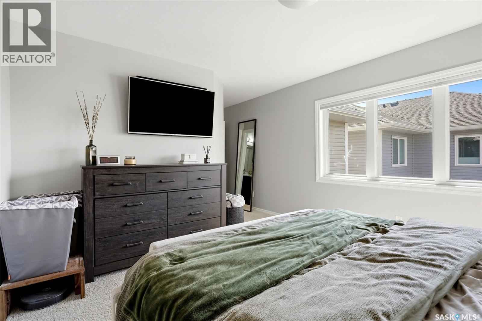 5306 Mcclelland Drive, Regina, SK - Indoor Photo Showing Bedroom