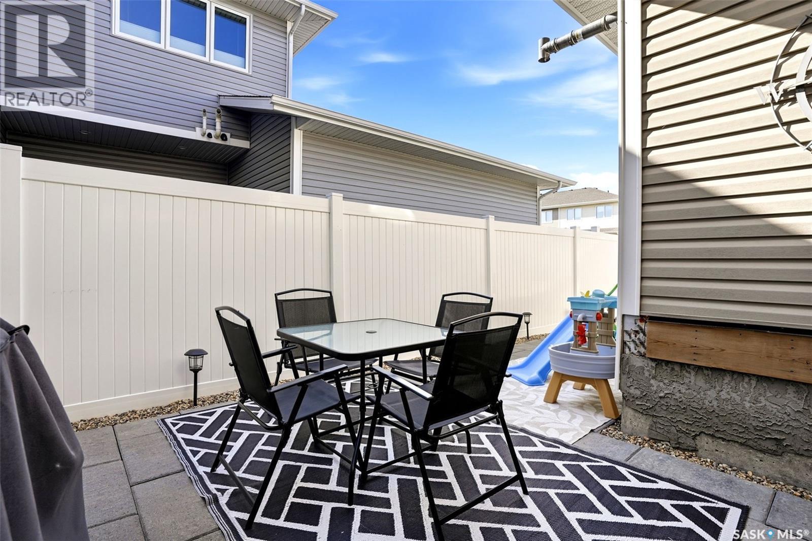 5306 Mcclelland Drive, Regina, SK - Outdoor With Exterior