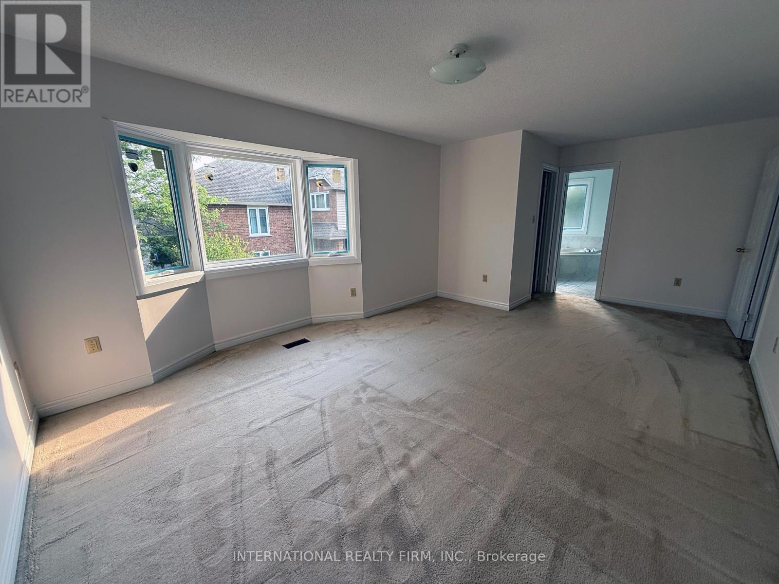 43 Falconridge Drive, Hamilton, ON - Indoor Photo Showing Other Room