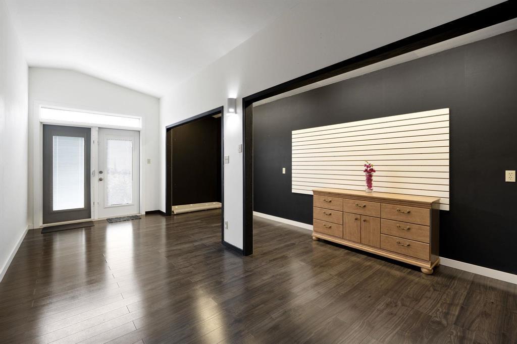 14 Mansard Close, Winnipeg, MB - Indoor Photo Showing Other Room