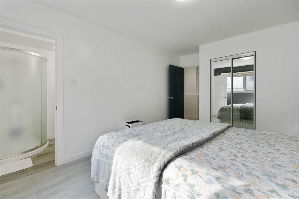 14 Mansard Close, Winnipeg, MB - Indoor Photo Showing Bedroom