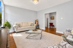 Salon - 
