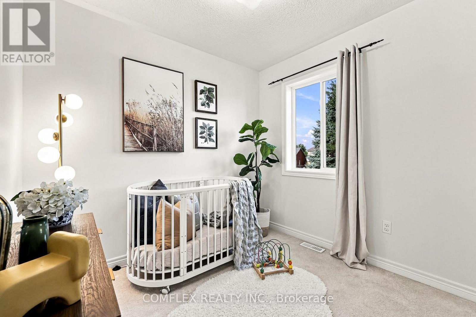 5 Rich Crescent, Whitby, ON - Indoor Photo Showing Bedroom