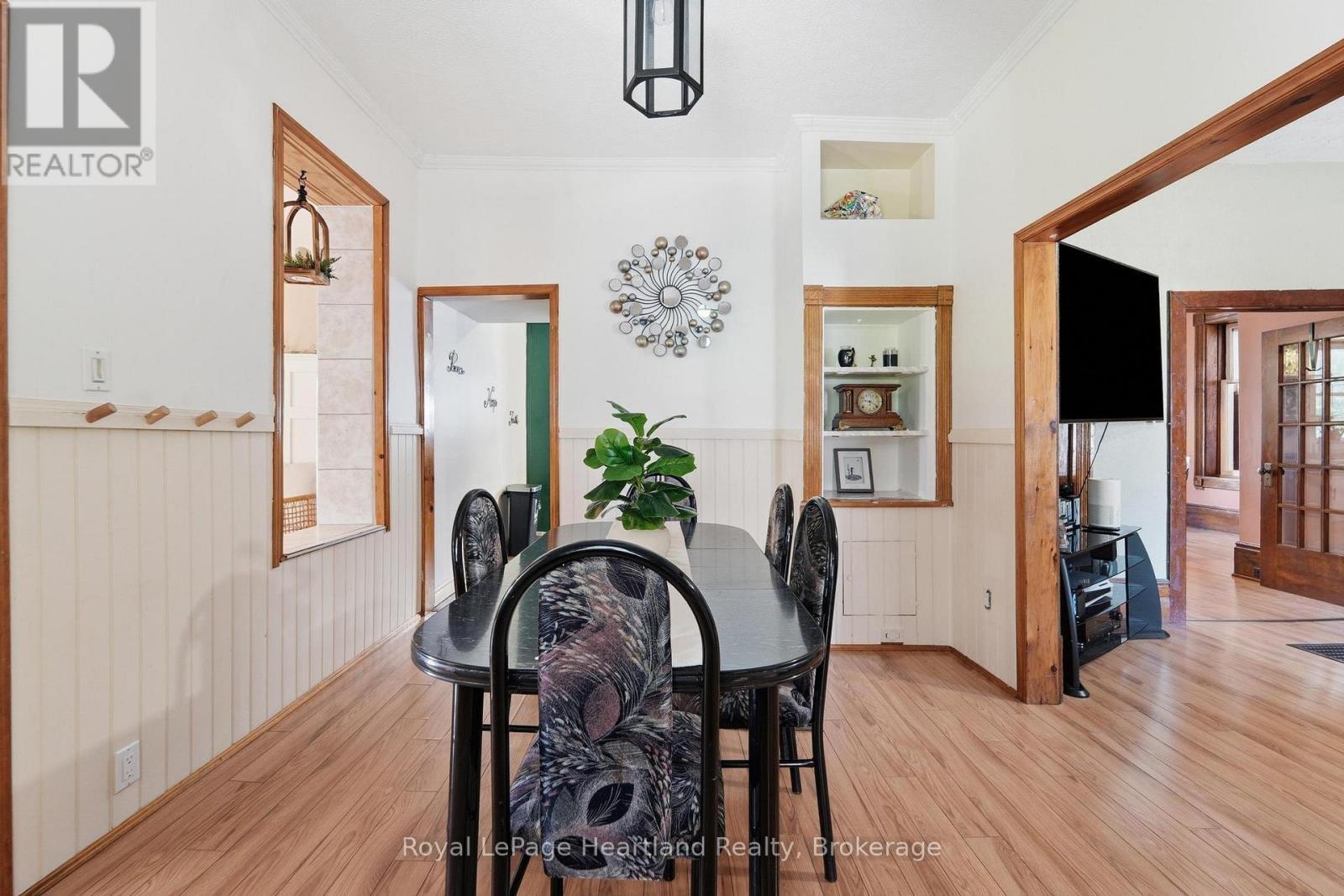 109 Goderich Street, Central Huron (Hullett), ON - Indoor Photo Showing Dining Room