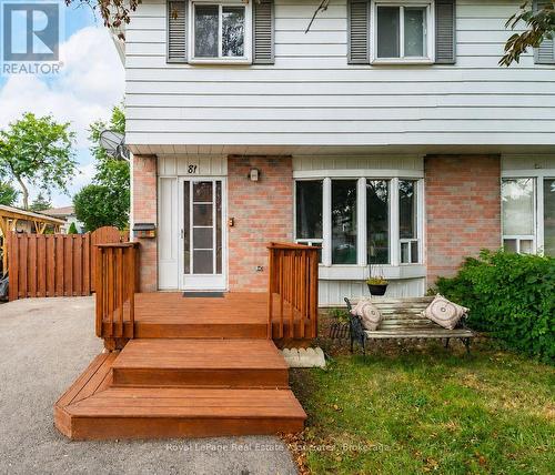 81 GLENMORE CRESCENT  Brampton, ON L6S 1H9