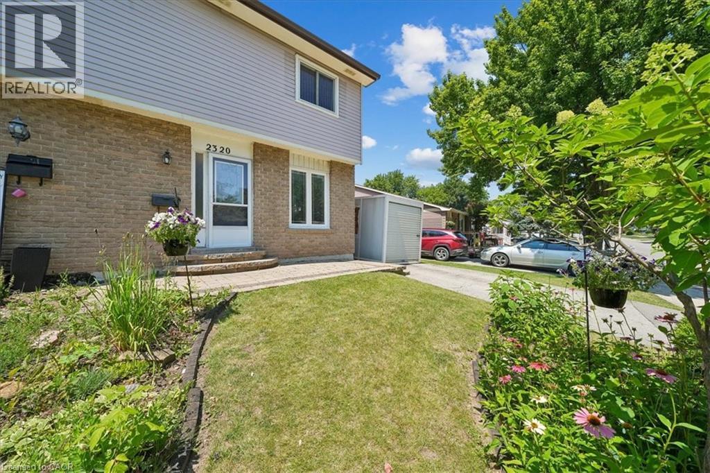2320 Middlesmoor Crescent, Burlington, ON - Outdoor