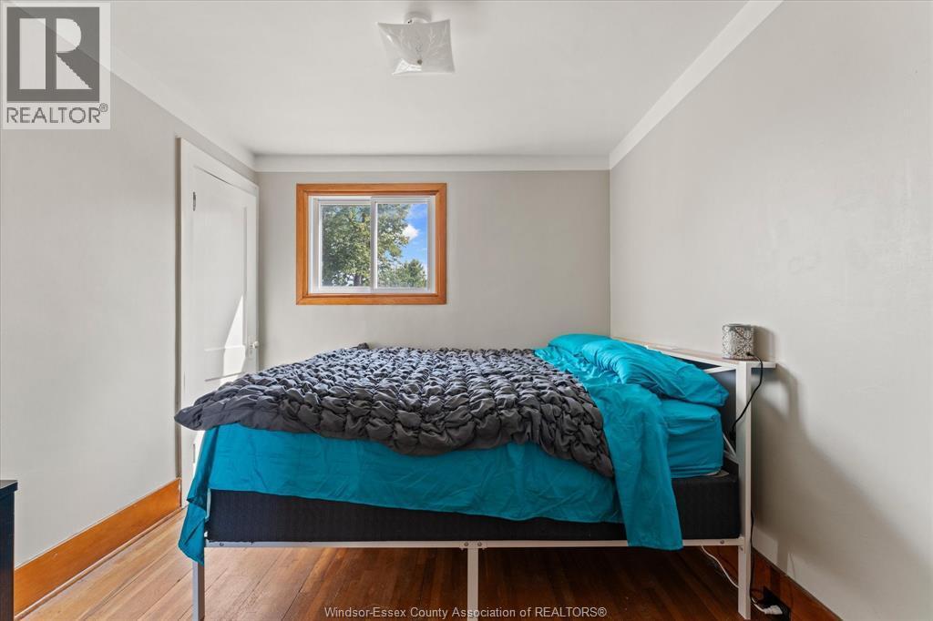 1481 Benjamin Avenue, Windsor, ON - Indoor Photo Showing Bedroom