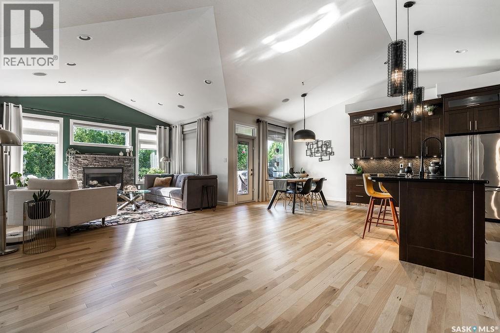 410 Willowgrove Crescent, Saskatoon, SK - Indoor