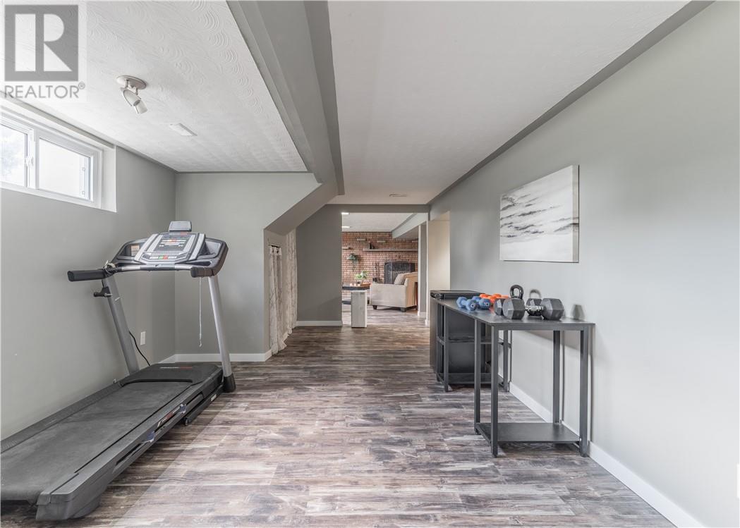 162 Lapointe Street, Sudbury, ON - Indoor Photo Showing Gym Room