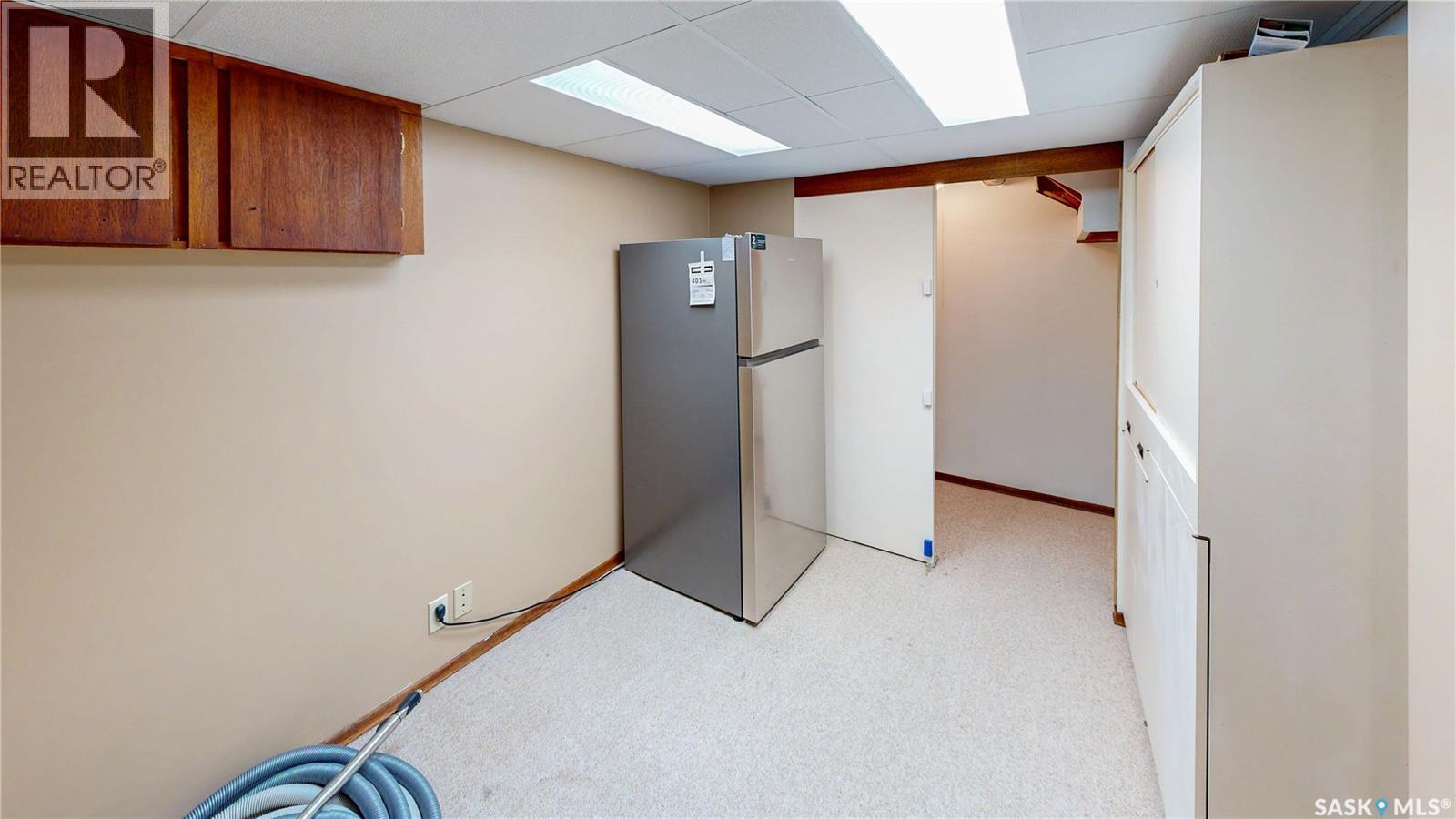 60 Gale Street, Regina, SK - Indoor Photo Showing Basement