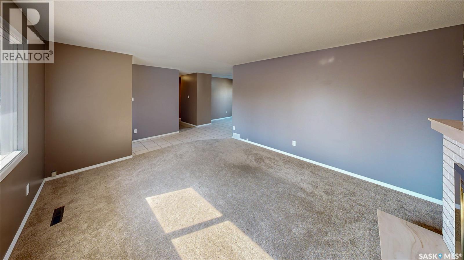 60 Gale Street, Regina, SK - Indoor Photo Showing Other Room