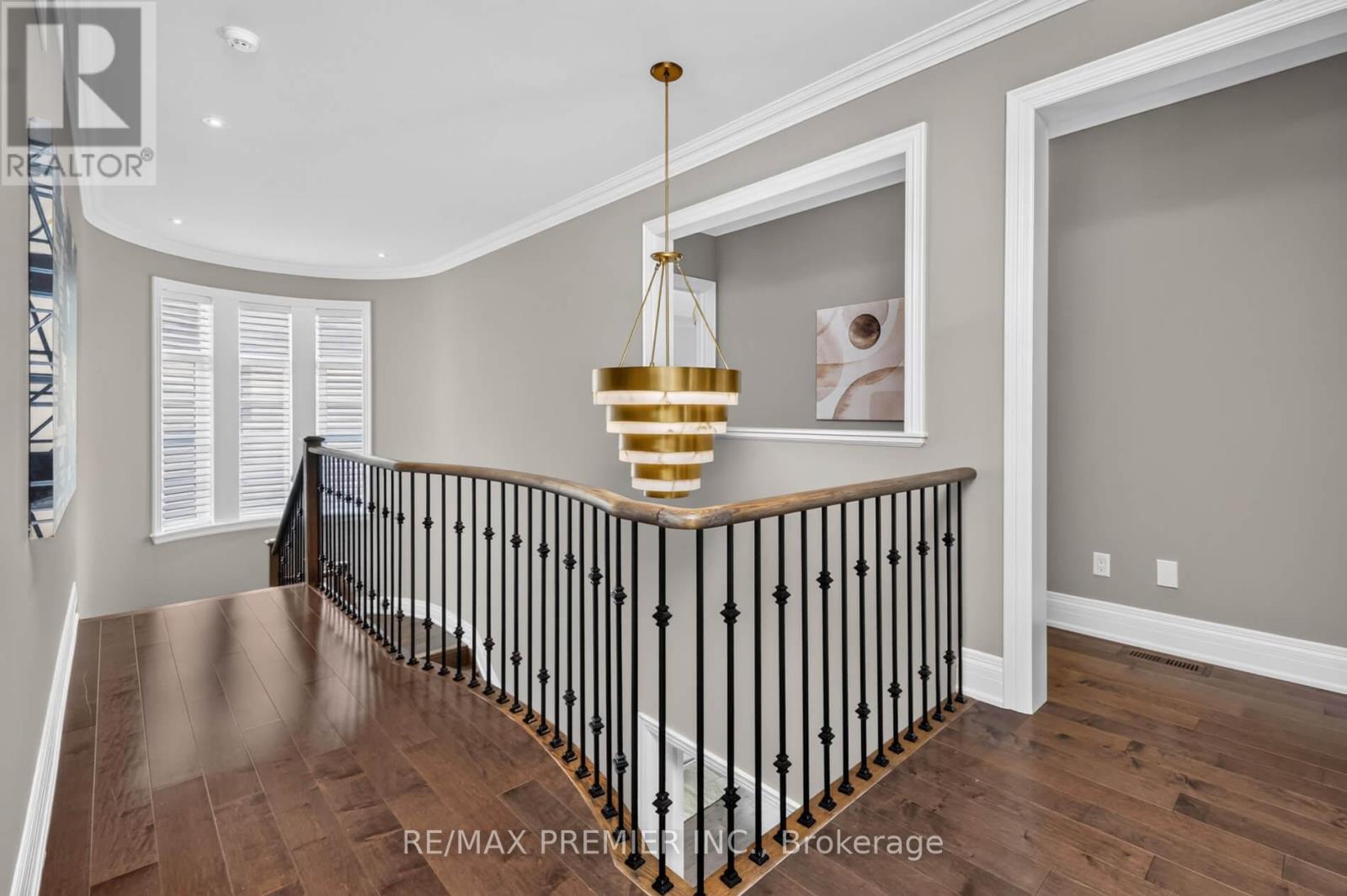 31 Sarracini Crescent, Vaughan, ON - Indoor Photo Showing Other Room