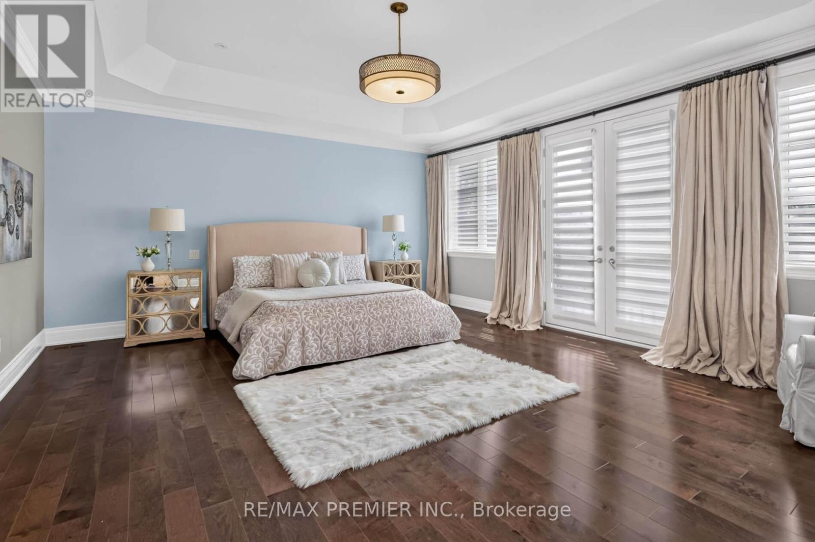 31 Sarracini Crescent, Vaughan, ON - Indoor Photo Showing Bedroom
