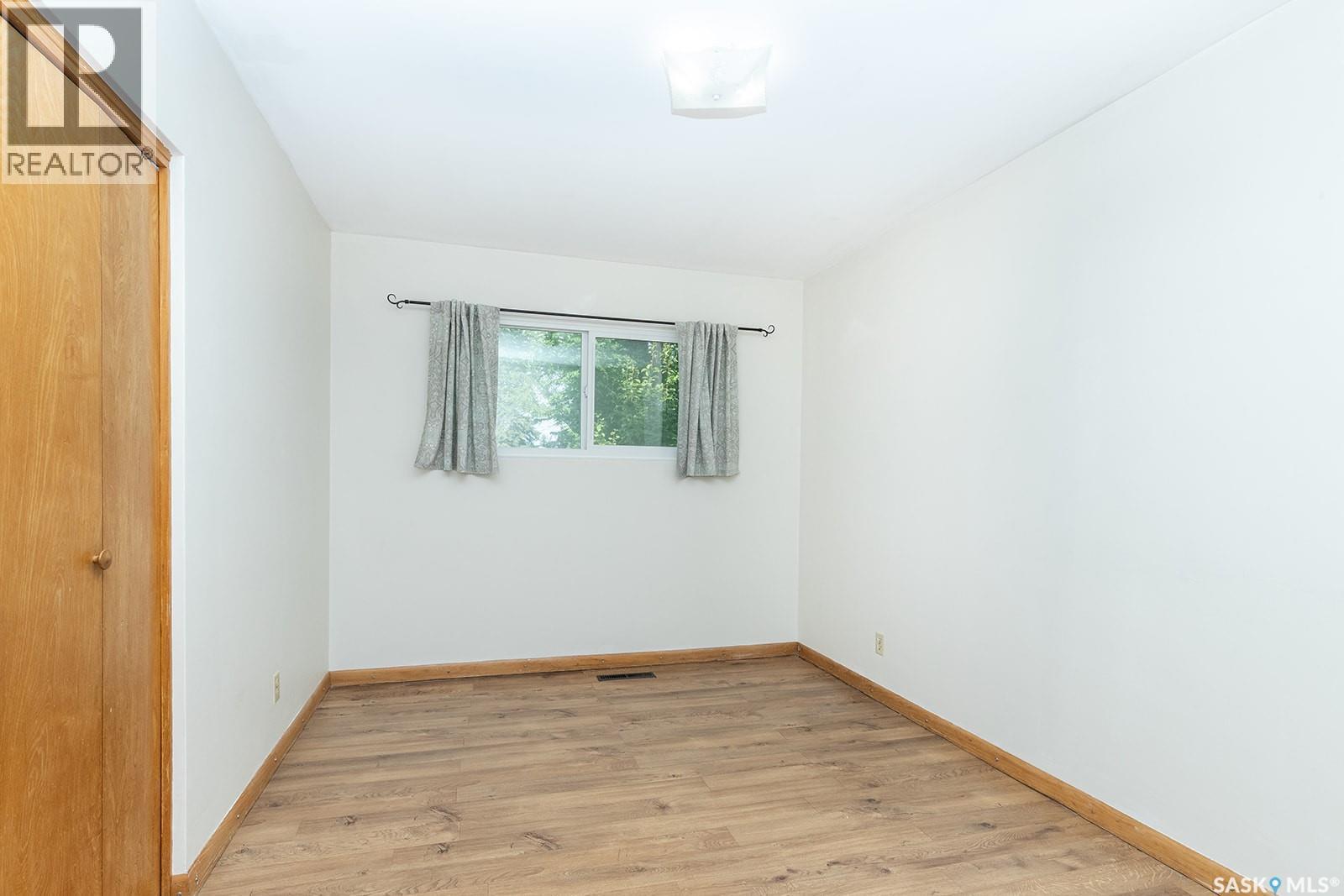 2113 Louise Avenue, Saskatoon, SK - Indoor Photo Showing Other Room