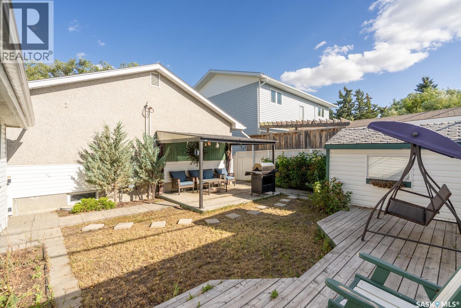 24 Mayfair Crescent, Regina, SK - Outdoor With Deck Patio Veranda With Exterior