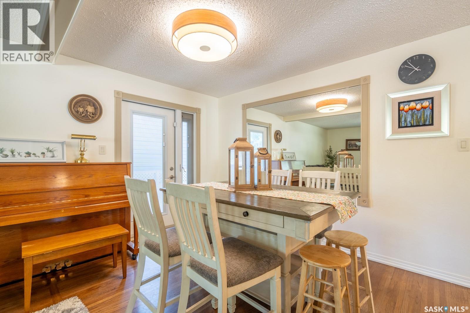 24 Mayfair Crescent, Regina, SK - Indoor Photo Showing Dining Room