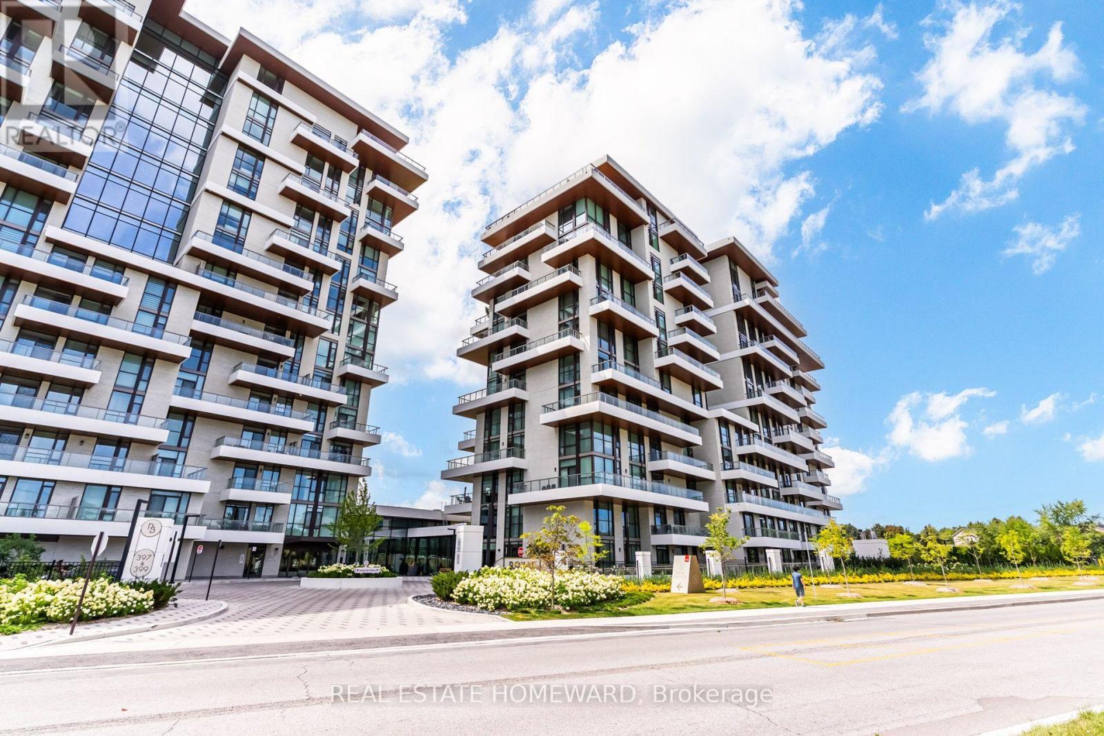 808 - 397 Royal Orchard Boulevard E, Markham, ON - Outdoor With Facade