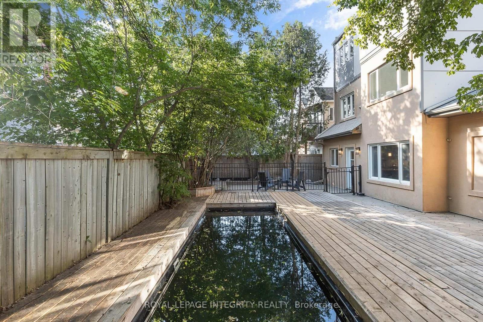 Pool - 240 Blackburn Avenue, Ottawa, ON - Outdoor With In Ground Pool With Exterior