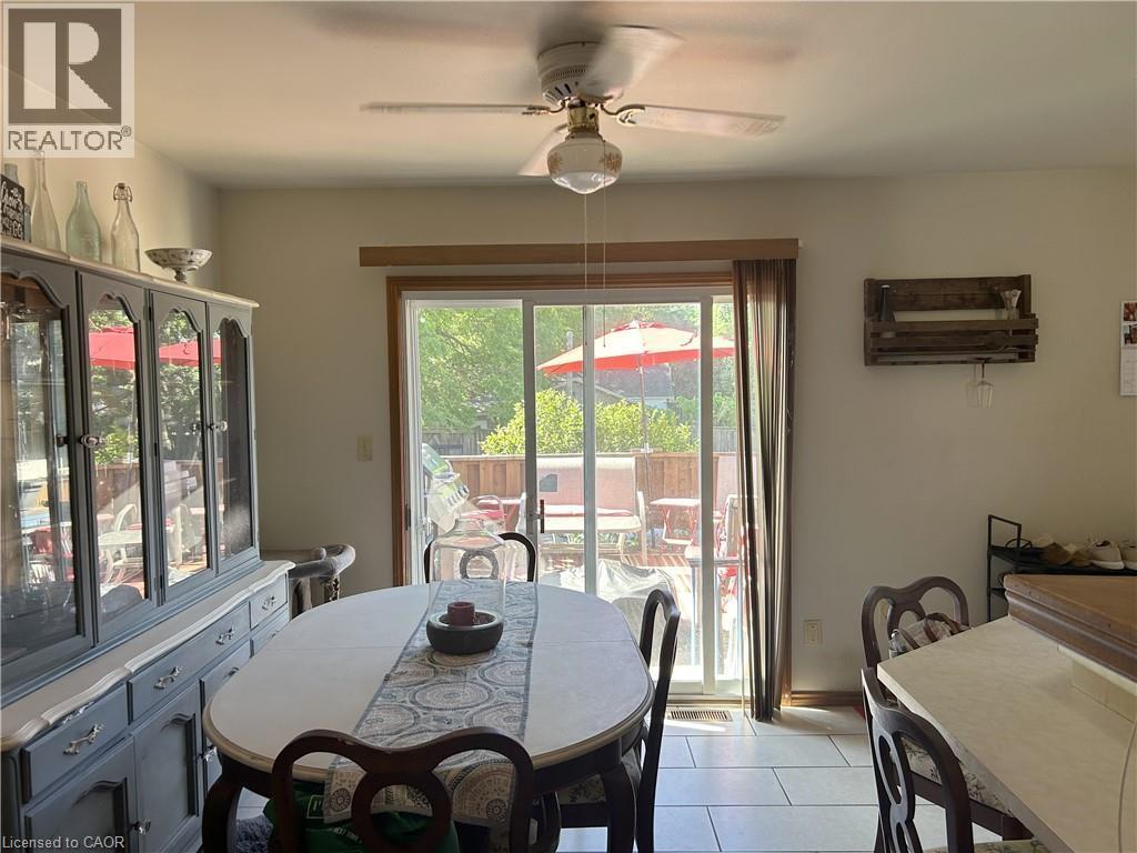 Lower unit - 100 Stanley Street, Simcoe, ON - Indoor Photo Showing Dining Room