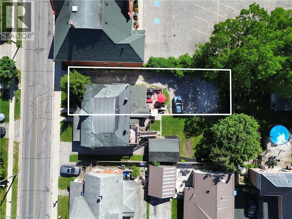 100 Stanley Street, Simcoe, ON - Outdoor