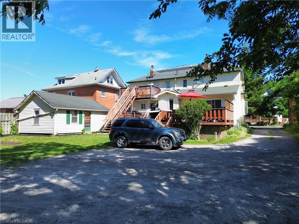100 Stanley Street, Simcoe, ON - Outdoor