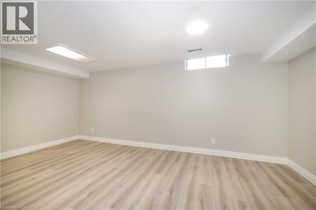 495 Misty Crescent, Kitchener, ON - Indoor Photo Showing Other Room
