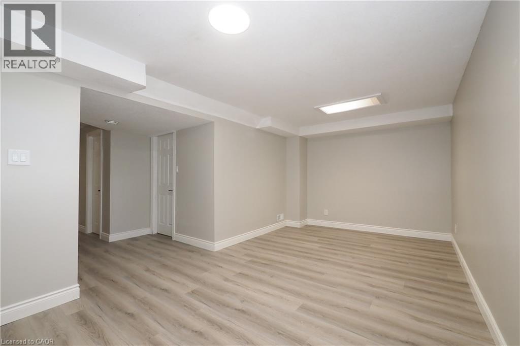 495 Misty Crescent, Kitchener, ON - Indoor Photo Showing Other Room