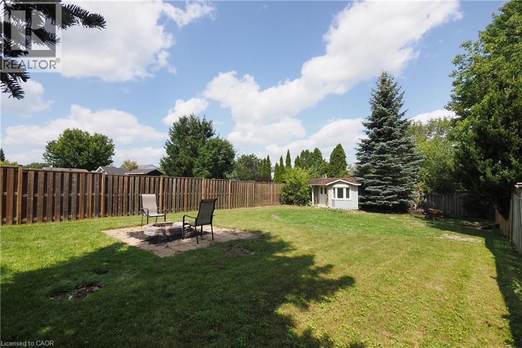 495 Misty Crescent, Kitchener, ON - Outdoor