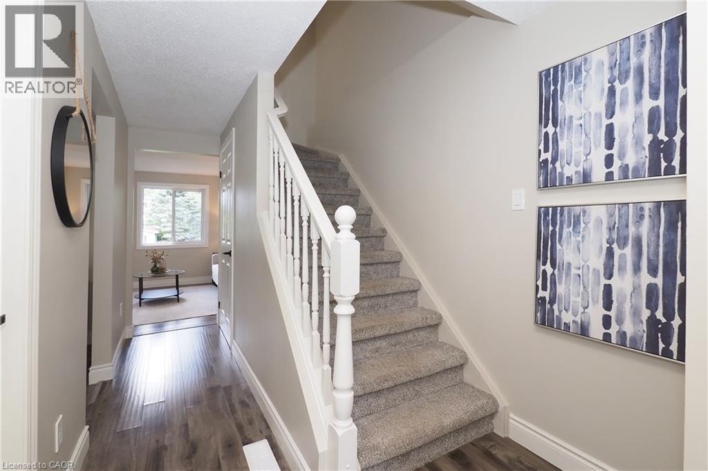 495 Misty Crescent, Kitchener, ON - Indoor Photo Showing Other Room
