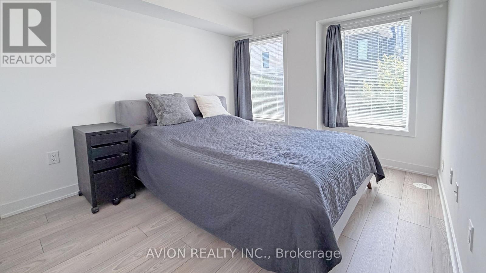 8 - 3473 Widdicombe Way, Mississauga, ON - Indoor Photo Showing Bedroom