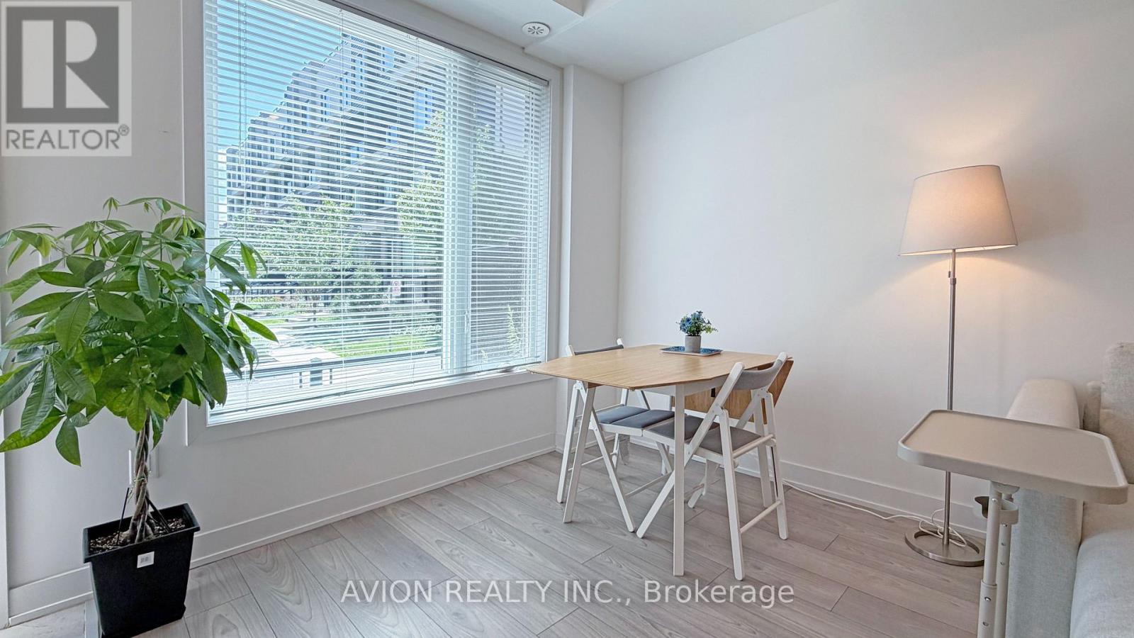 8 - 3473 Widdicombe Way, Mississauga, ON - Indoor