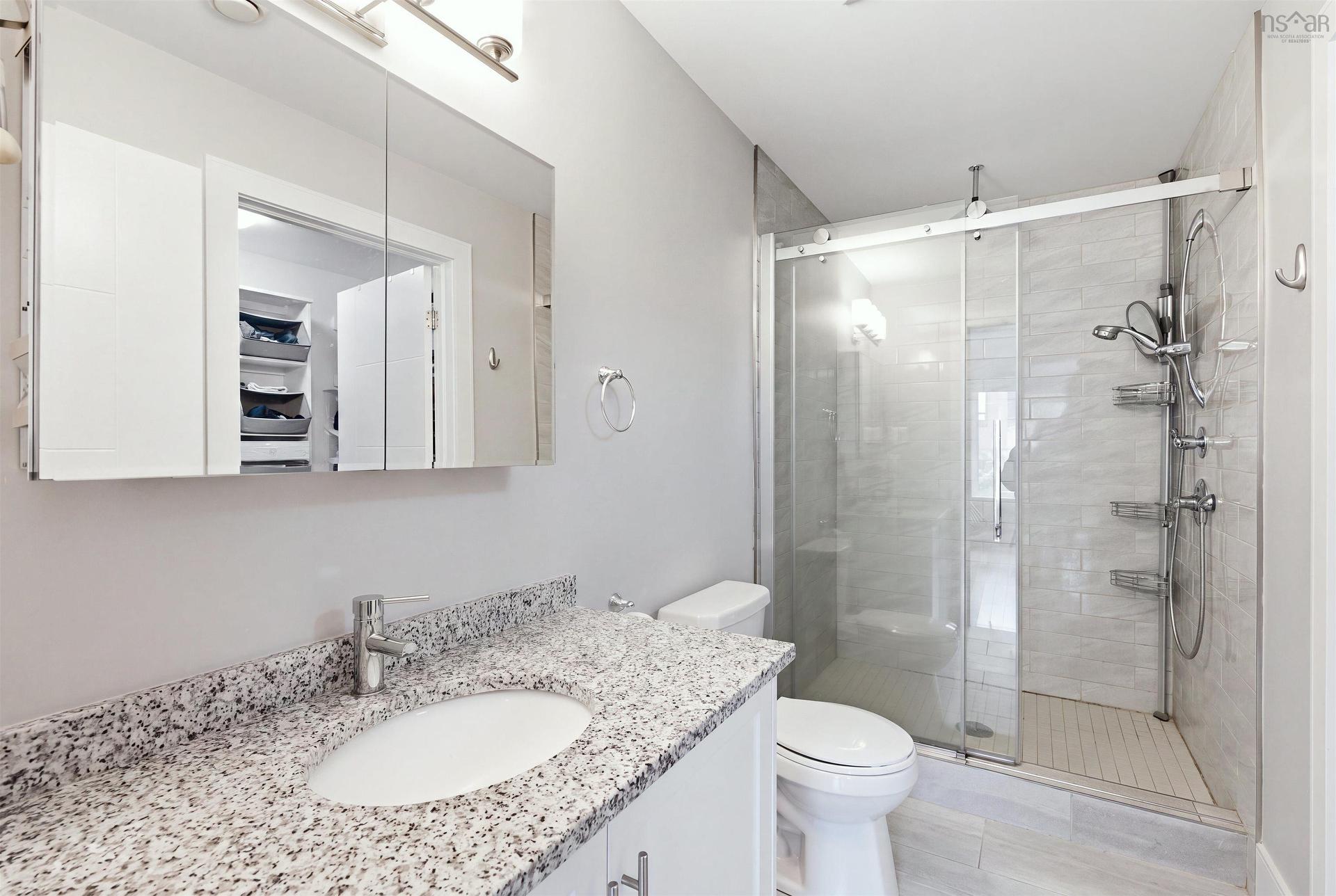 52 Eliza Ritchie Crescent, Rockingham, NS - Indoor Photo Showing Bathroom