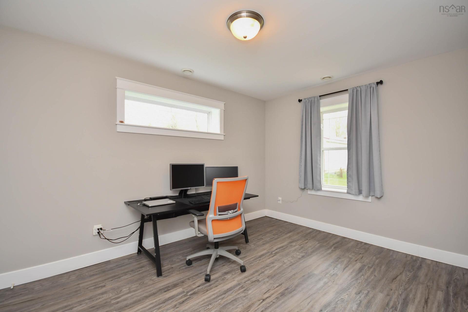 36 Nita Drive, Brookside, NS - Indoor Photo Showing Office