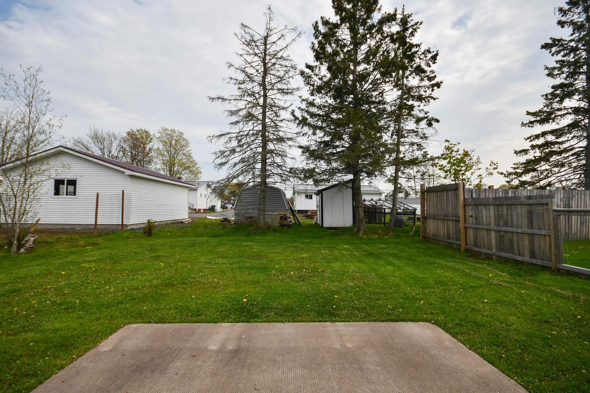 36 Nita Drive, Brookside, NS - Outdoor With Backyard