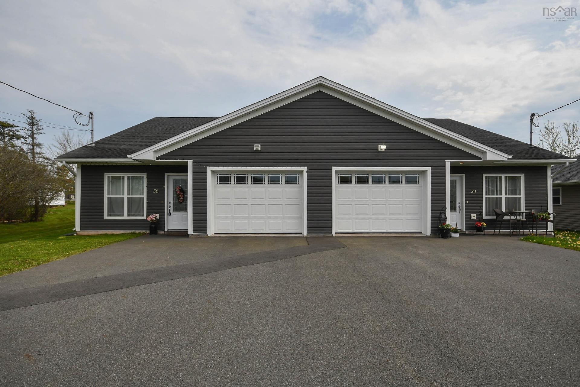 36 Nita Drive, Brookside, NS - Outdoor With Facade