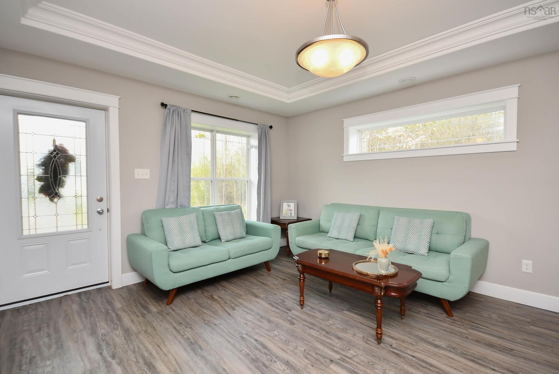 36 Nita Drive, Brookside, NS - Indoor Photo Showing Living Room