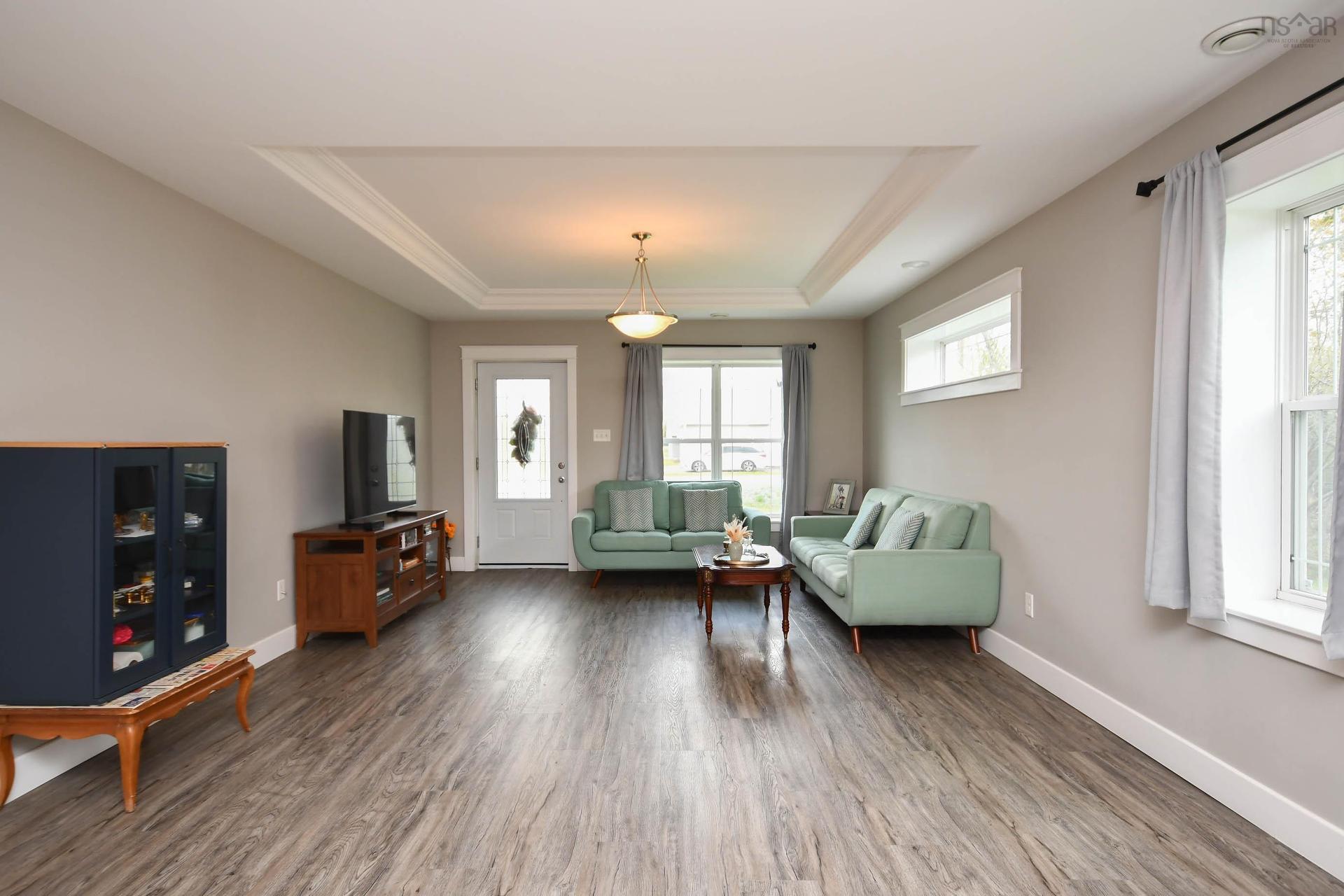 36 Nita Drive, Brookside, NS - Indoor Photo Showing Living Room