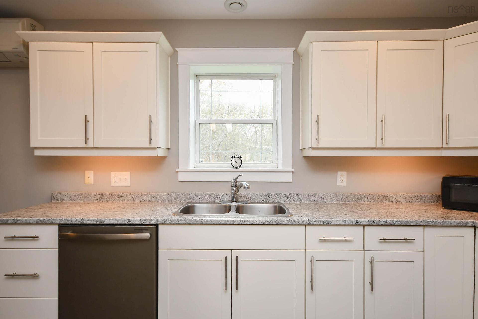 36 Nita Drive, Brookside, NS - Indoor Photo Showing Kitchen With Double Sink
