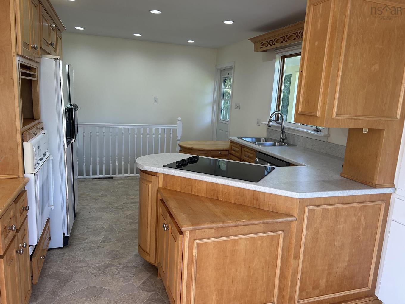 176 Green Street, Lunenburg, NS - Indoor Photo Showing Kitchen