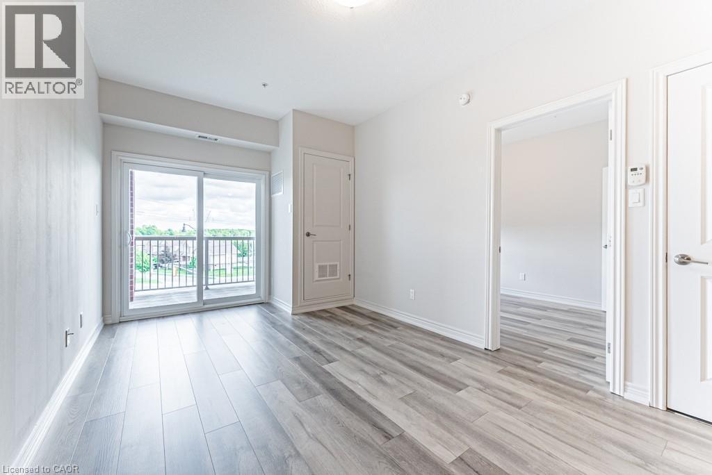 3200 Regional Road 56 Unit# 310, Binbrook, ON - Indoor Photo Showing Other Room