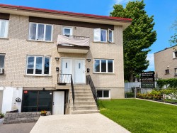 59 - 63 Rue Ste-Anne Montréal (L'Île-Bizard/Sainte-Geneviève), QC H9H 2Z3
