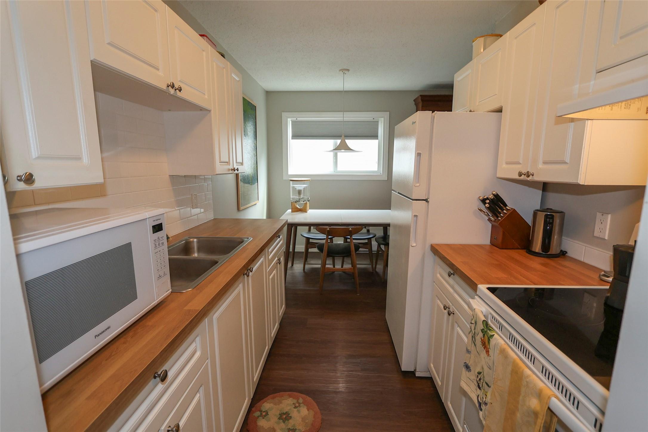 3-650 Knighton Road, Kimberley, BC - Indoor Photo Showing Kitchen