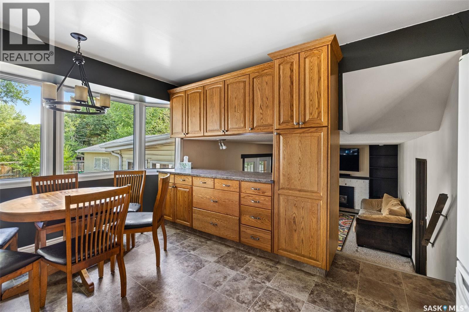 305 Hanley Crescent, Regina, SK