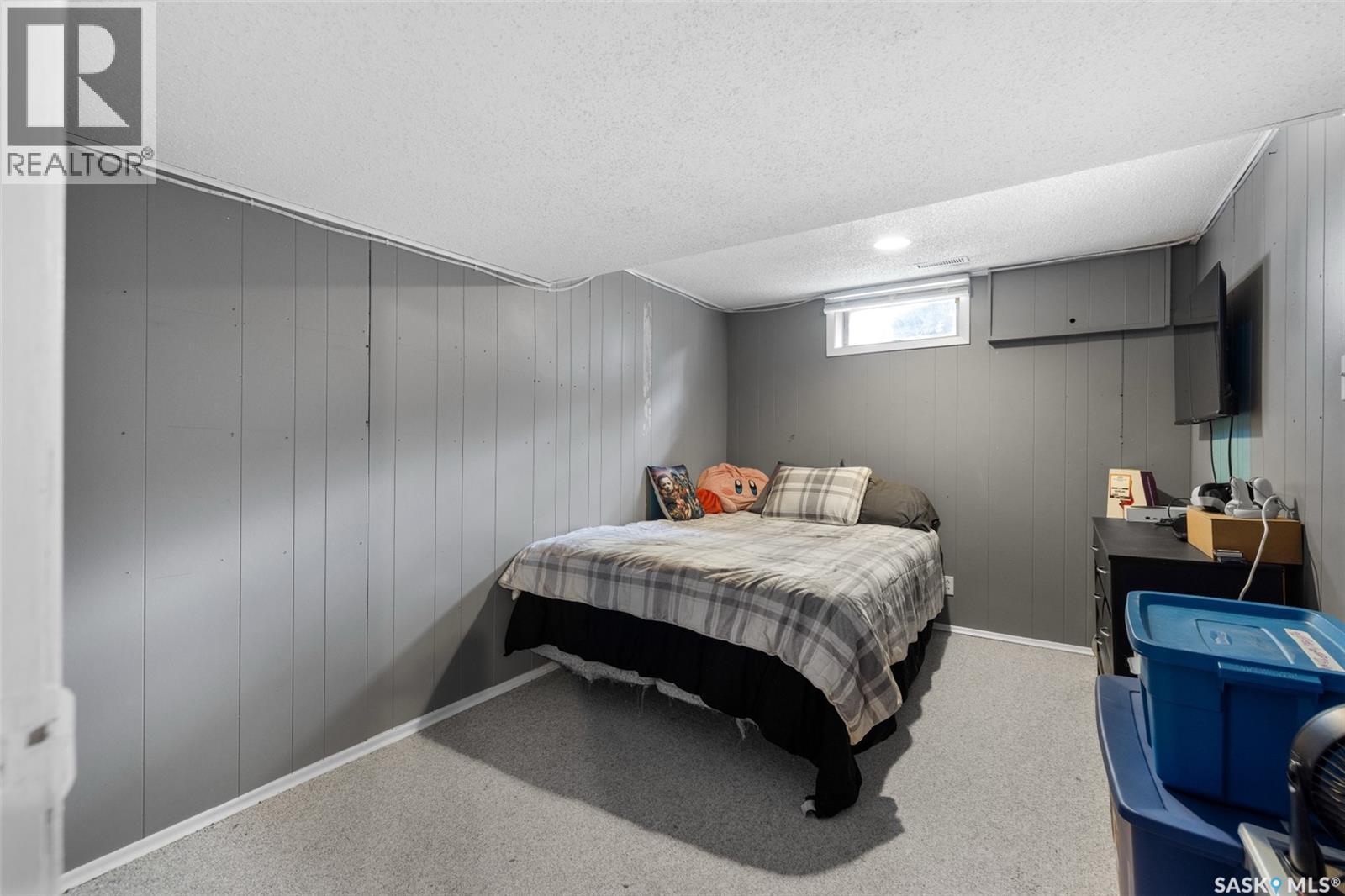 305 Hanley Crescent, Regina, SK