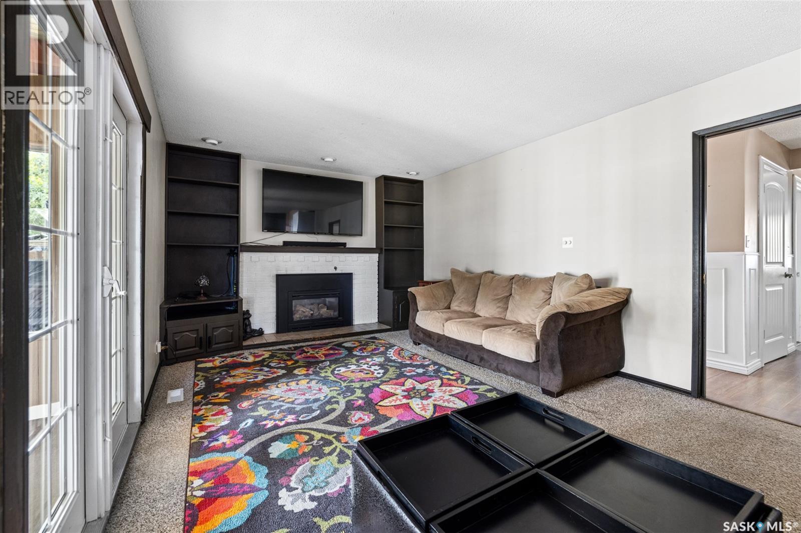 305 Hanley Crescent, Regina, SK