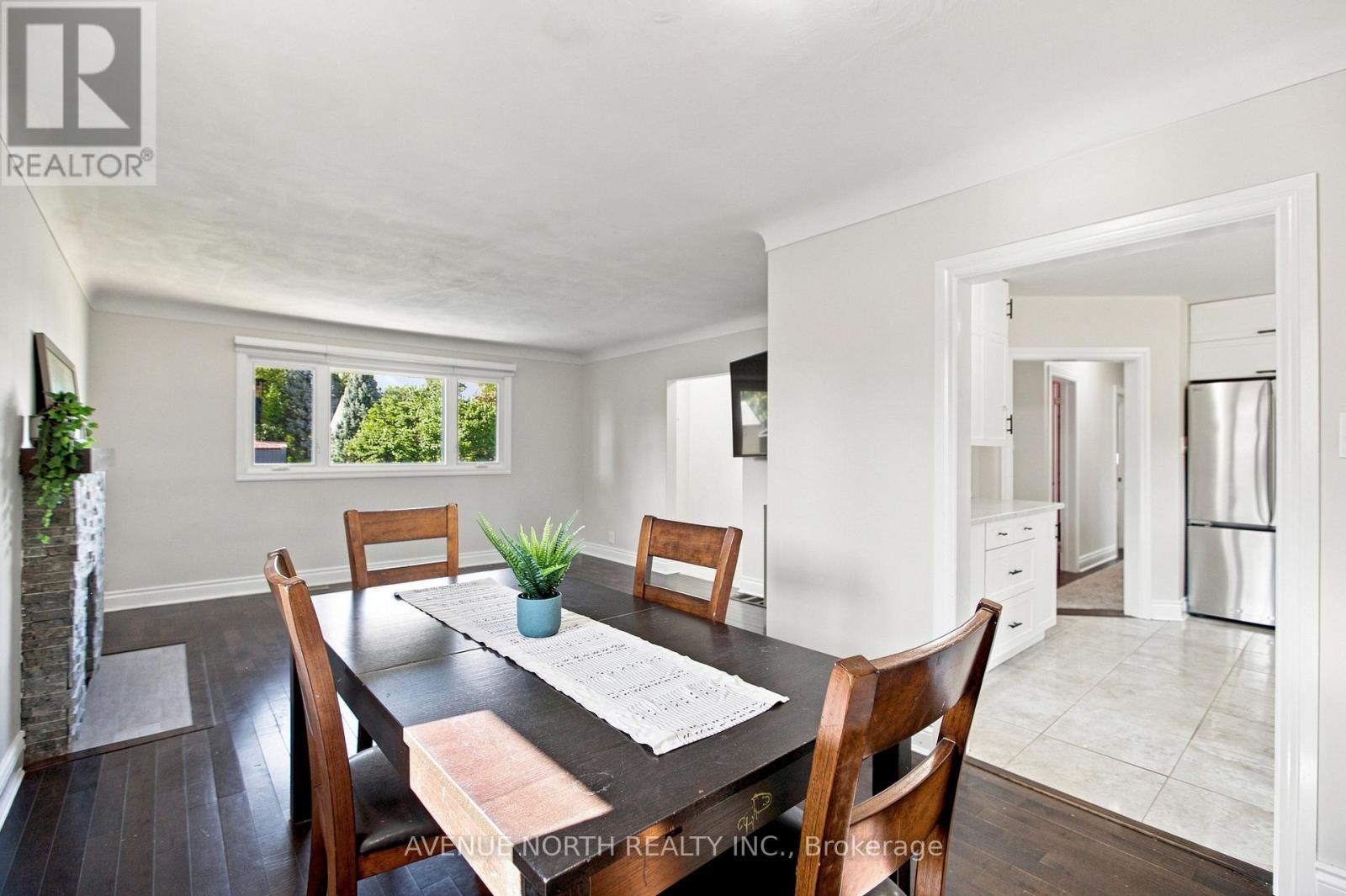 66 Epworth Avenue, Ottawa, ON - Indoor Photo Showing Dining Room